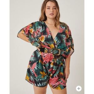 2020AVE Miss Avenue Curve Vibrant Tropical Printed Romper - Sz 1X